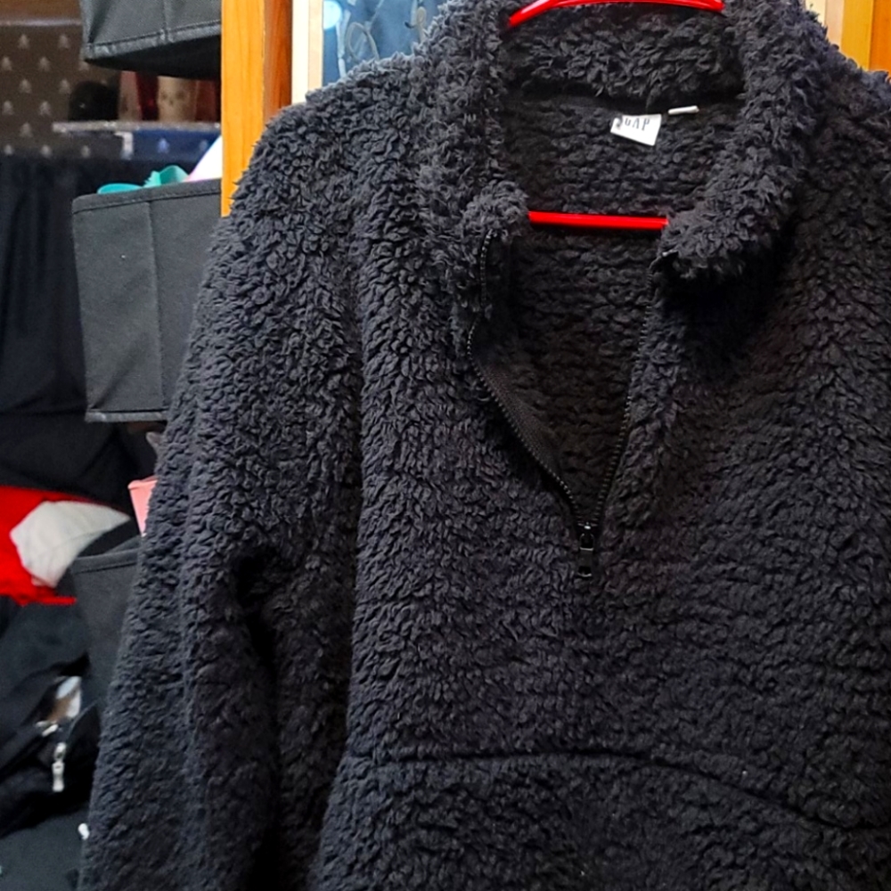 Bran new gap sweater